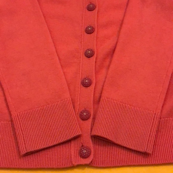 🟠 CHANEL 🟠 cashmere cardigan sweater - Picture 8 of 11
